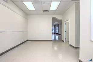 236 Boston Post Rd, Orange, CT 06477 - Photo 30