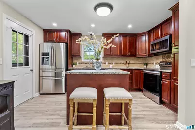 13 Williams Court, Wolcott, CT 06716 - Photo 6