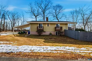 39 Inchcliffe Dr, Ledyard, CT 06335 - Photo 2
