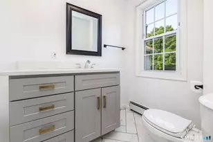 858 Worthington Ridge, Berlin, CT 06037 - Photo 8