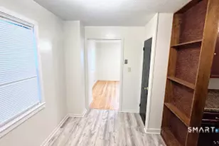127 Lebanon St, Hartford, CT 06112 - Photo 6