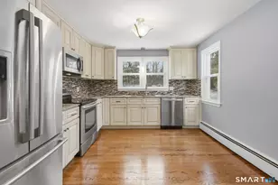 12 Deer Run Rd, Wallingford, CT 06492 - Photo 4