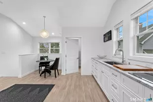 97 Fayerweather Terrace, Bridgeport, CT 06605 - Photo 24