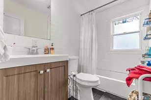 619 Queen St, Bridgeport, CT 06606 - Photo 8