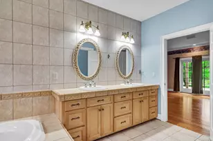 244 Watch Hill Rd, Berlin, CT 06037 - Photo 20