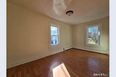 57 Pleasant Street, Danbury, CT 06810 - Photo 20