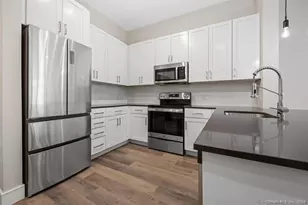 10A Willard Rd, Norwalk, CT 06851 - Photo 20