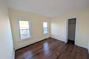 88 Amsterdam Ave, Bridgeport, CT 06606 - Photo 10