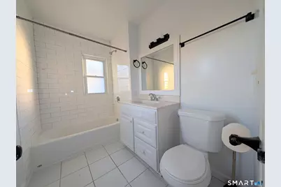 88 Amsterdam Avenue #2nd floor, Bridgeport, CT 06606 - Photo 14