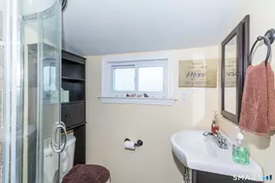 2415 Corbin Ave, New Britain, CT 06053 - Photo 36