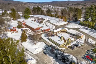 915 Heritage Vlg, Southbury, CT 06488 - Photo 32