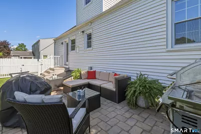 66 Sampson Street, West Hartford, CT 06110 - Photo 6