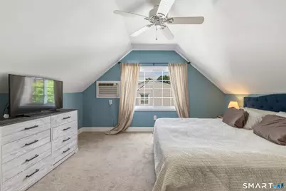 66 Sampson Street, West Hartford, CT 06110 - Photo 26