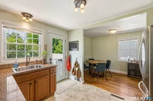66 Sampson St, West Hartford, CT 06110 - Photo 16