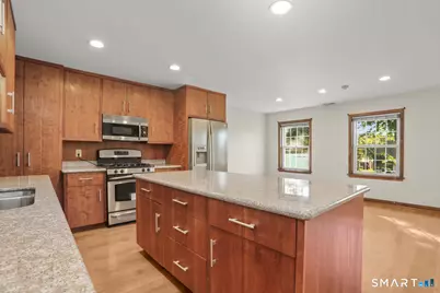 433 Post Road, Darien, CT 06820 - Photo 4
