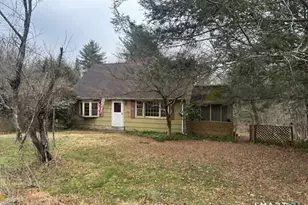 602 Fan Hill Rd, Monroe, CT 06468 - Photo 1