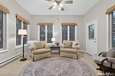 188 Oliver Way #188, Bloomfield, CT 06002 - Photo 8