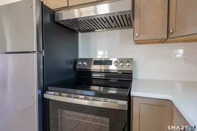 751 Old Stratfield Road, Fairfield, CT 06825 - Photo 6