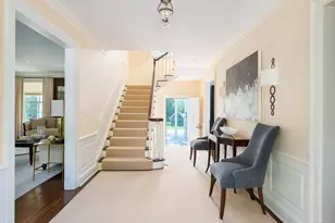 865 Hollow Tree Ridge Rd, Darien, CT 06820 - Photo 4