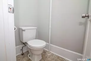 53 Gorton St, New London, CT 06320 - Photo 24