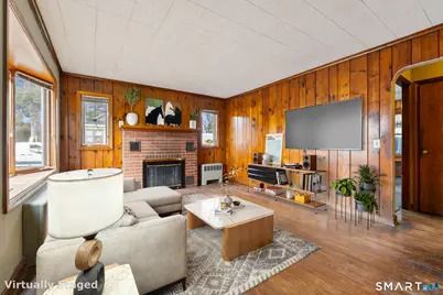 110 Wilkins Avenue, Bridgeport, CT 06606 - Photo 2