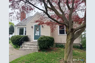 110 Wilkins Avenue, Bridgeport, CT 06606 - Photo 2