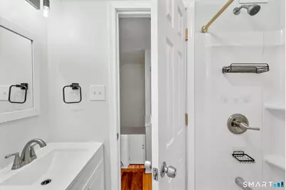 36 Baltic Street, Hartford, CT 06112 - Photo 12