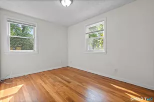 36 Baltic St, Hartford, CT 06112 - Photo 16