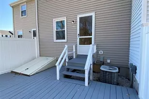 21 Allspice Ln, Glastonbury, CT 06033 - Photo 2