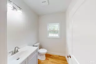 26 Farm View Dr, Norwich, CT 06360 - Photo 14