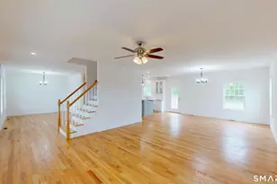 26 Farm View Dr, Norwich, CT 06360 - Photo 10