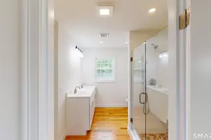 26 Farm View Dr, Norwich, CT 06360 - Photo 20