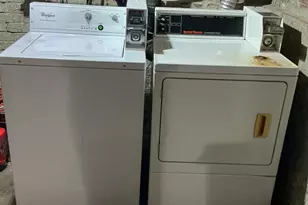 22 Suffield St, Windsor Locks, CT 06096 - Photo 26