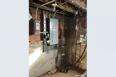 22 Suffield Street, Windsor Locks, CT 06096 - Photo 30