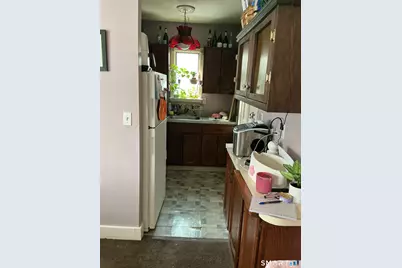 22 Suffield Street, Windsor Locks, CT 06096 - Photo 12