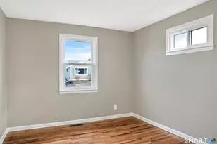 56 Victor St, East Haven, CT 06512 - Photo 10