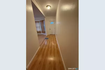 180 5th Street #1, Bridgeport, CT 06607 - Photo 4