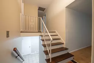 588 Summit Dr, Orange, CT 06477 - Photo 30