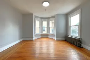 303 Lexington Ave, New Haven, CT 06513 - Photo 4