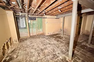 60 Hubbard Rd, Hartford, CT 06114 - Photo 20