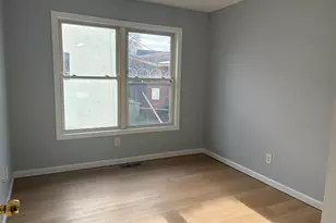 75 Ash St, Bridgeport, CT 06605 - Photo 8