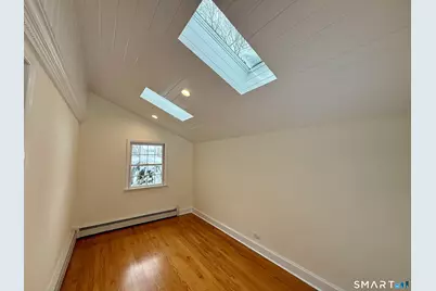 16 Killian Avenue, Trumbull, CT 06611 - Photo 14