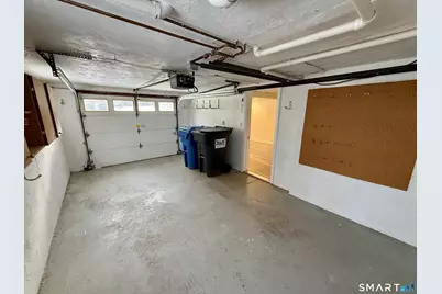 16 Killian Avenue, Trumbull, CT 06611 - Photo 24