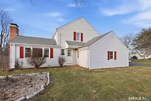 2 Farm Hill Rd, West Hartford, CT 06107 - Photo 34