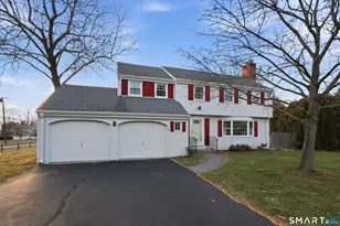 2 Farm Hill Rd, West Hartford, CT 06107 - Photo 32