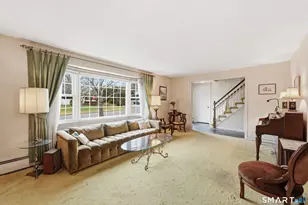 2 Farm Hill Rd, West Hartford, CT 06107 - Photo 6