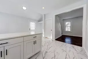 36 Bellevue St, Waterbury, CT 06704 - Photo 10