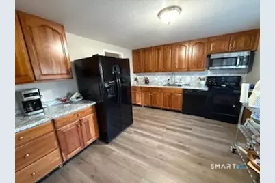 30 Toilsome Avenue, Norwalk, CT 06851 - Photo 2