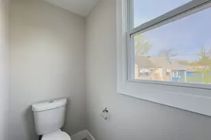 316 Tyler St, East Haven, CT 06512 - Photo 10