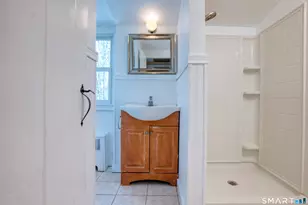 47 Clyde Rd, Manchester, CT 06042 - Photo 32